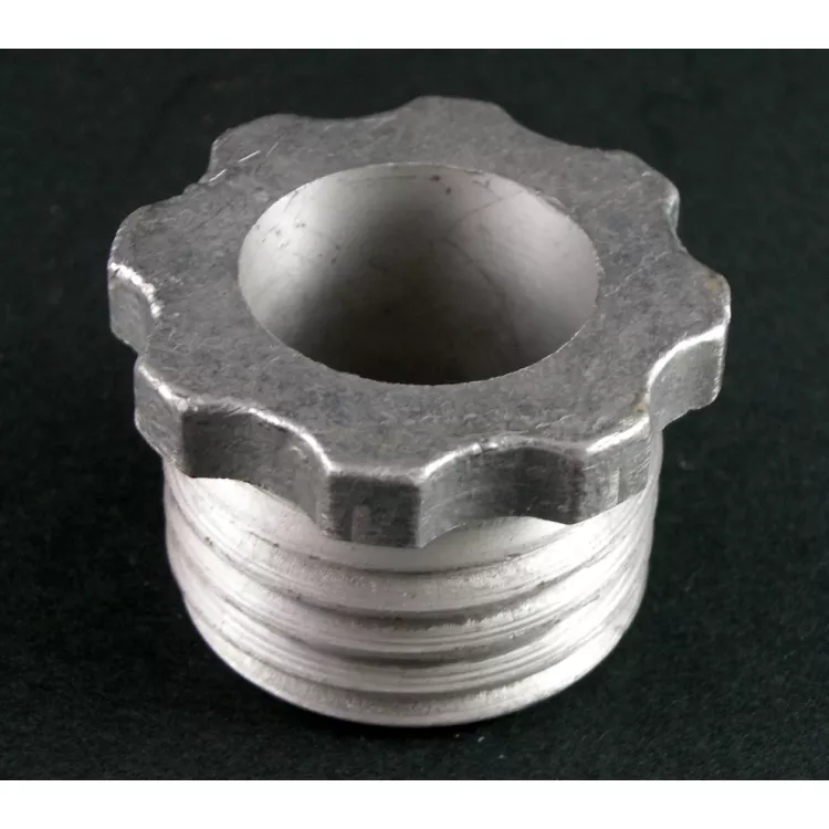 Retainer for boron alloy nozzles